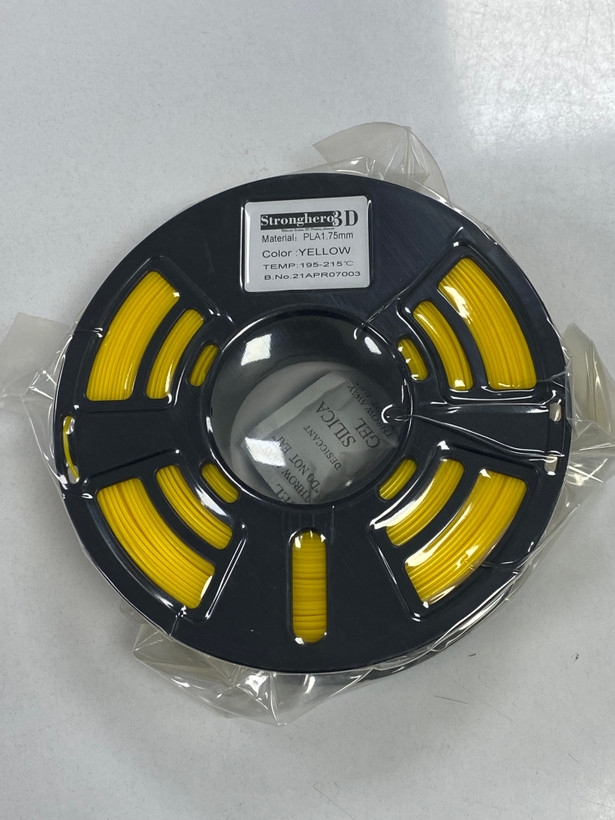 فیلامنت پرینتر سهبعدی برند Stronghero3D اندازه 1.75mm رنگ زرد، وزن ۱ کیلوگرم