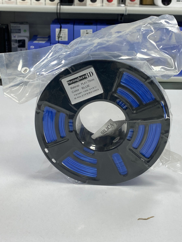 فیلامنت پرینتر سهبعدی برند Stronghero3D اندازه 1.75mm – رنگ آبی، وزن ۱ کیلوگرم
