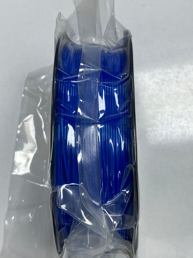 فیلامنت پرینتر سهبعدی برند Stronghero3D اندازه 1.75mm – رنگ آبی، وزن ۱ کیلوگرم